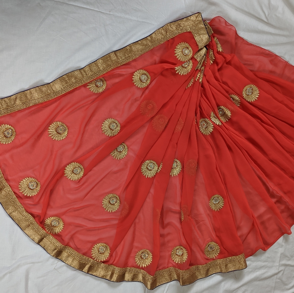 Saree | Sari with readymade blouse